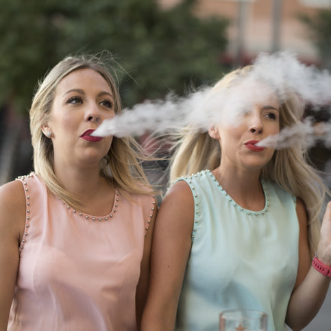 Smokers who switch to vaping rapidly boost heart health - Eliquidstop